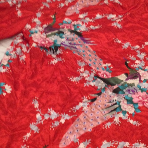 Japanese Kimono - Picture 12 of 13